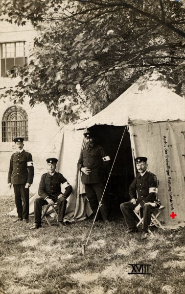 Datei:FOT1909 20131217163737 r ambulanzwache.png