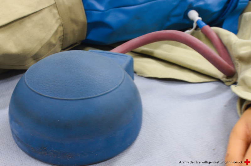 Datei:GM210-6 R17F5-20130513143205 Laerdal Resusci Andy 09.png