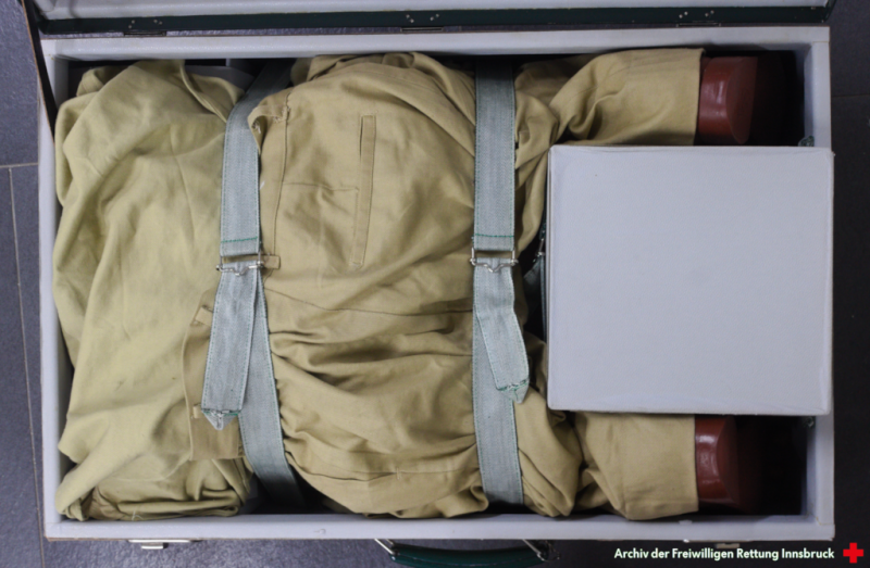 Datei:GM210-6 R17F5-20130513143205 Laerdal Resusci Andy 15.png