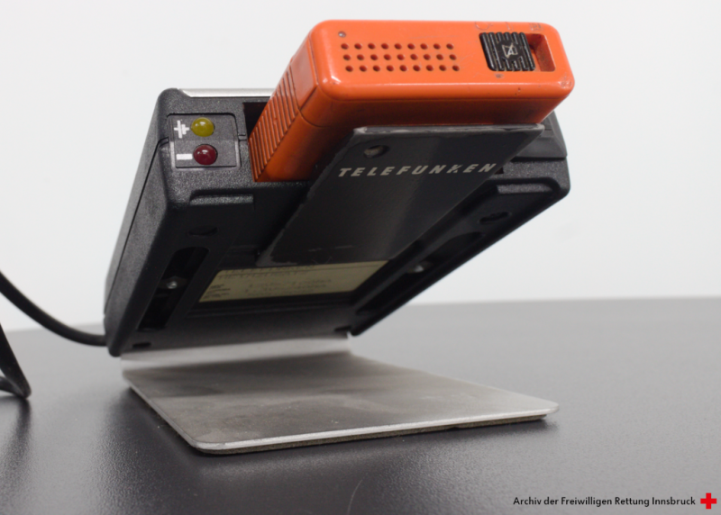 Datei:GM204 2-12 R13F1-20130625182753 aeg telefunken telesignal c 02.png