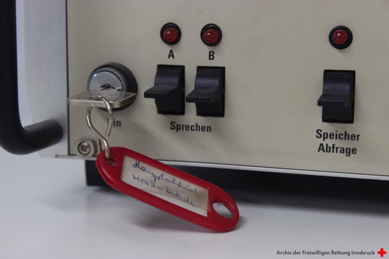 Datei:03 digifon tds 3000 hauptschluessel hnr zentrale.png